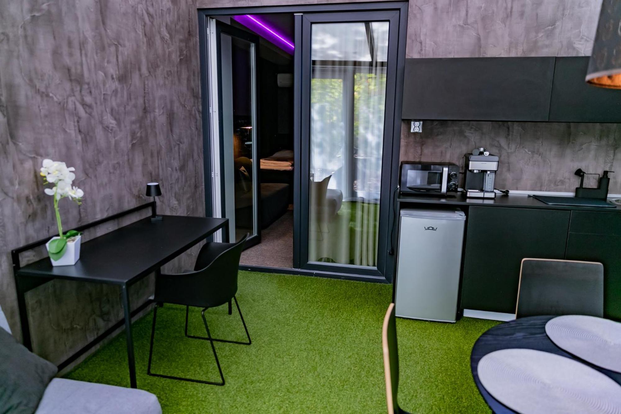 Motel1- A Megfizetheto Luxus! Дунауйварош Экстерьер фото